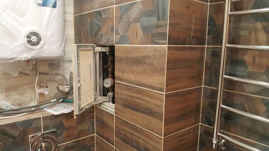 Люк под плитку Нажимной Секрет-Лайт 300*200 Люк под плитку Нажимной Секрет-Лайт 300*200